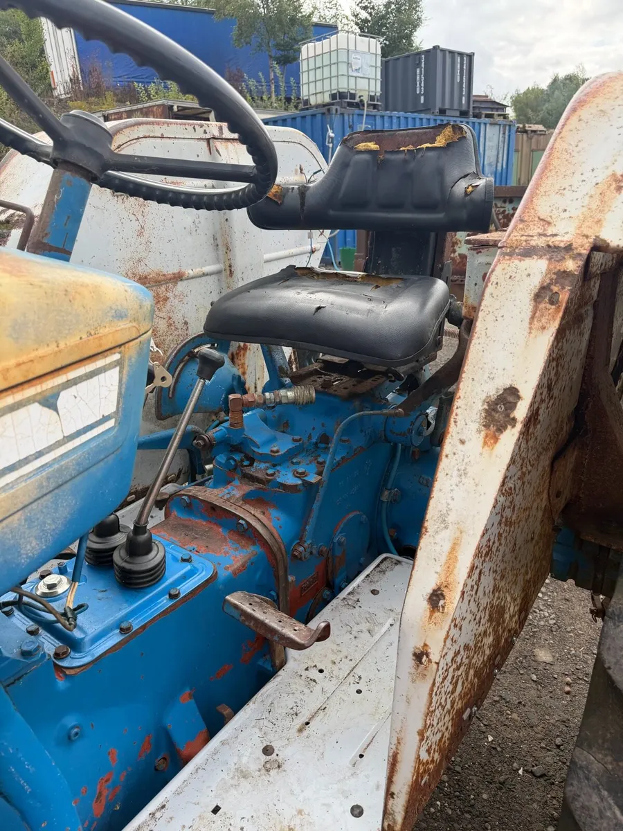 1973 Ford 4000 - Image 4