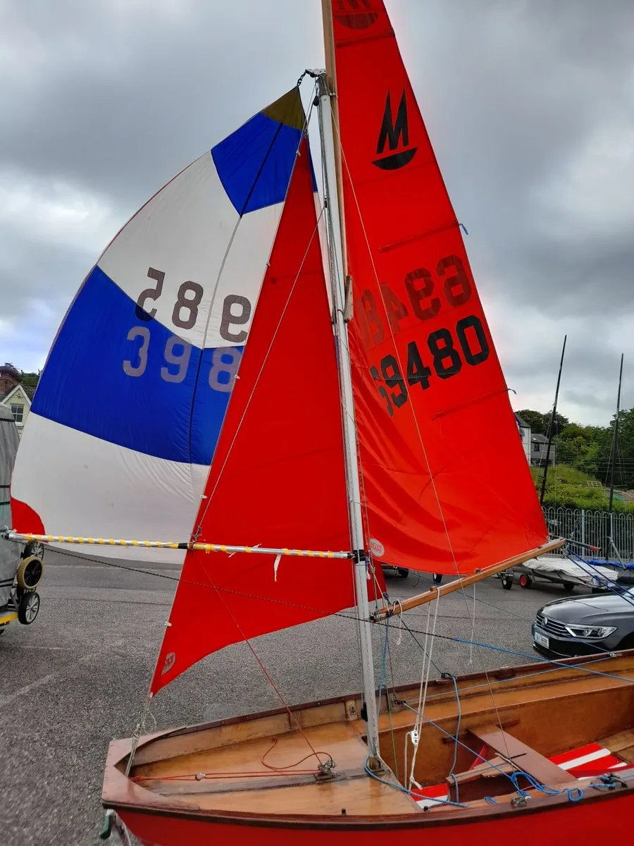 Mirror Dinghy free to take away - Image 1