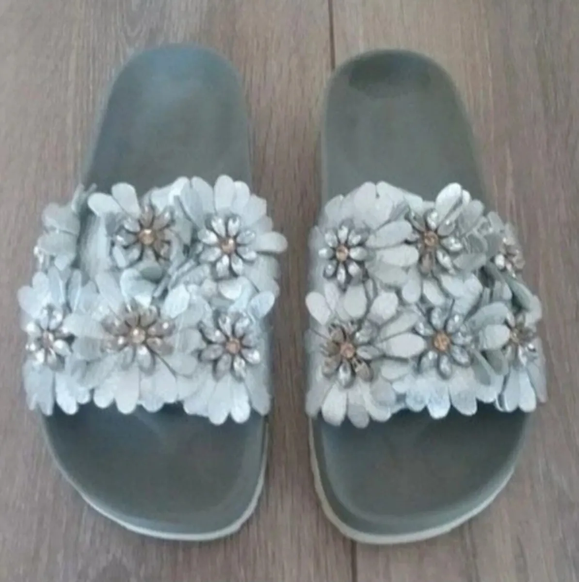 Leather Sandals - Image 1