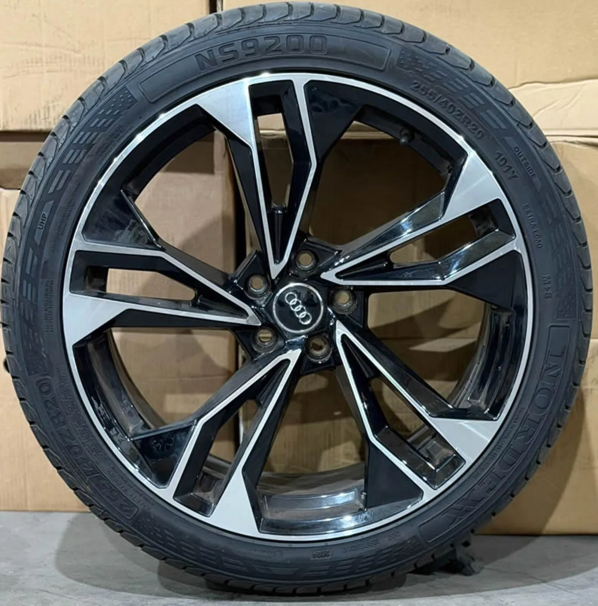 20" Alloy Wheels & Tyres for Audi Q3 - Image 2