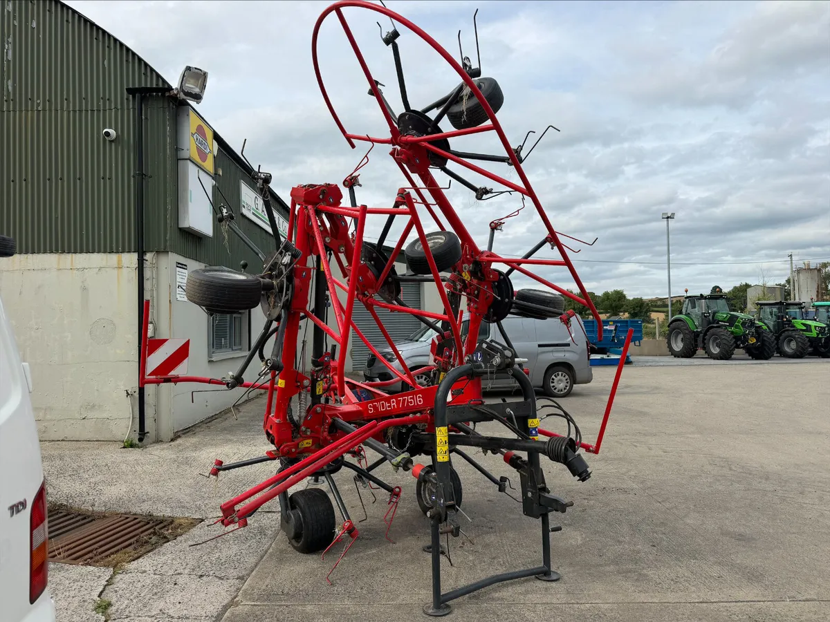 SIP 775 Mounted Tedder, 6 Rotor (2022) - Image 2