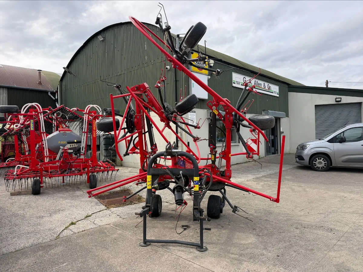SIP 775 Mounted Tedder, 6 Rotor (2022) - Image 1