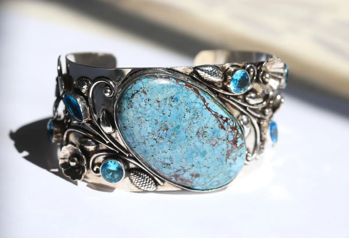 Summer Auction Tuesday 25th August, 5:30pm. - Image 2