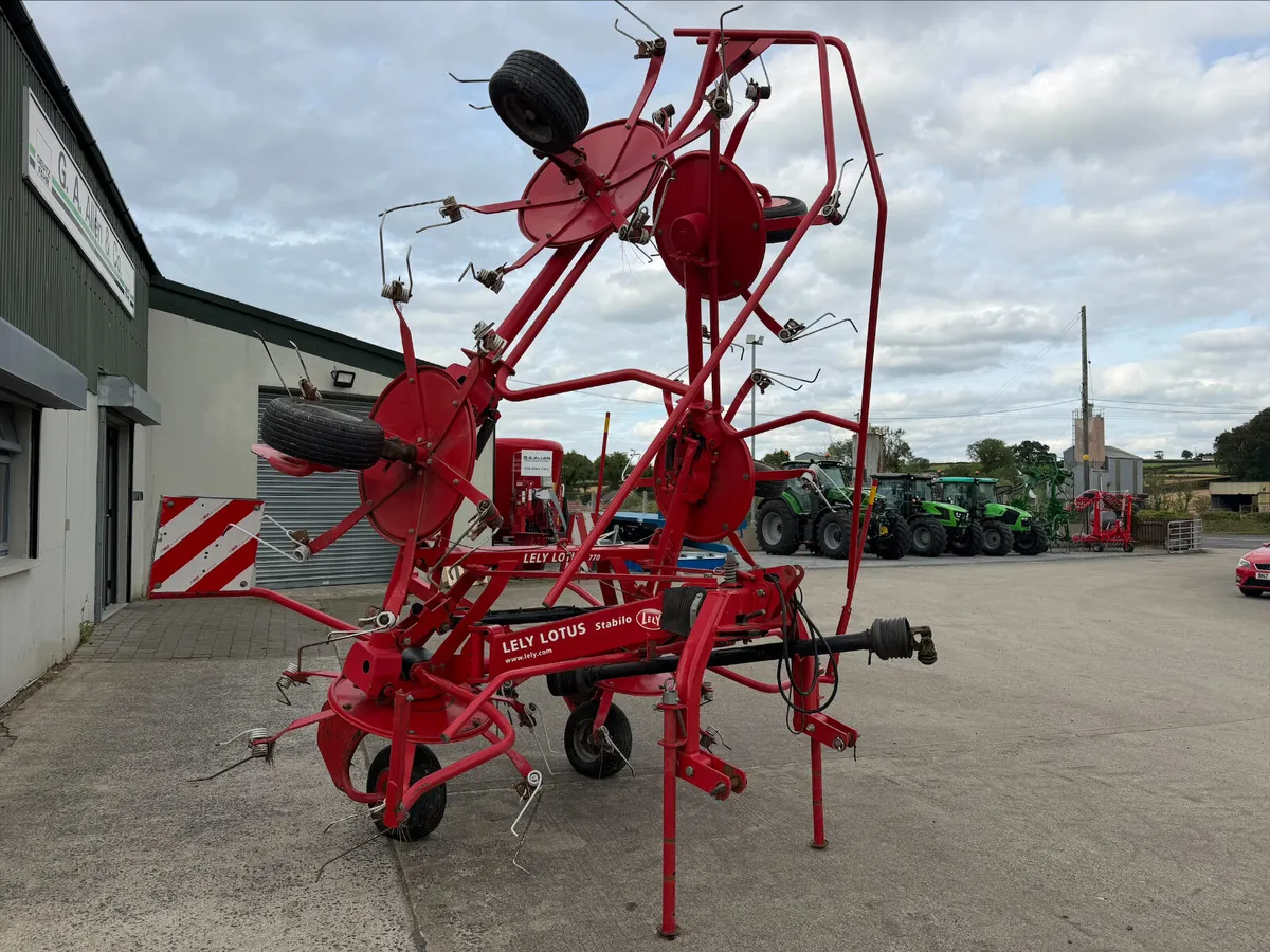 2013 Lely Lotus 770 Tedder – 7.70 m, 6-Rotor - Image 3