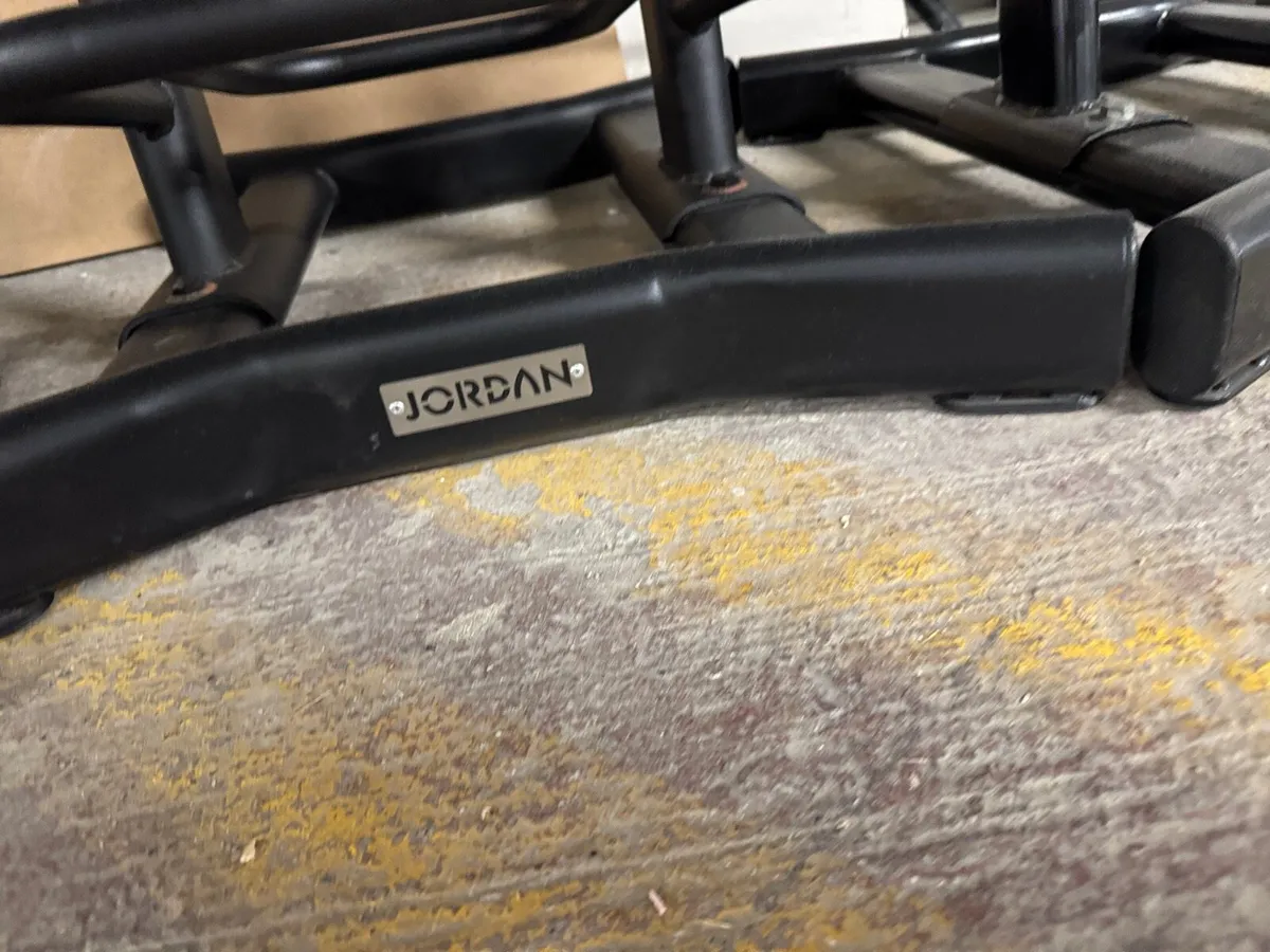 Jorden weight bag rack - Image 1