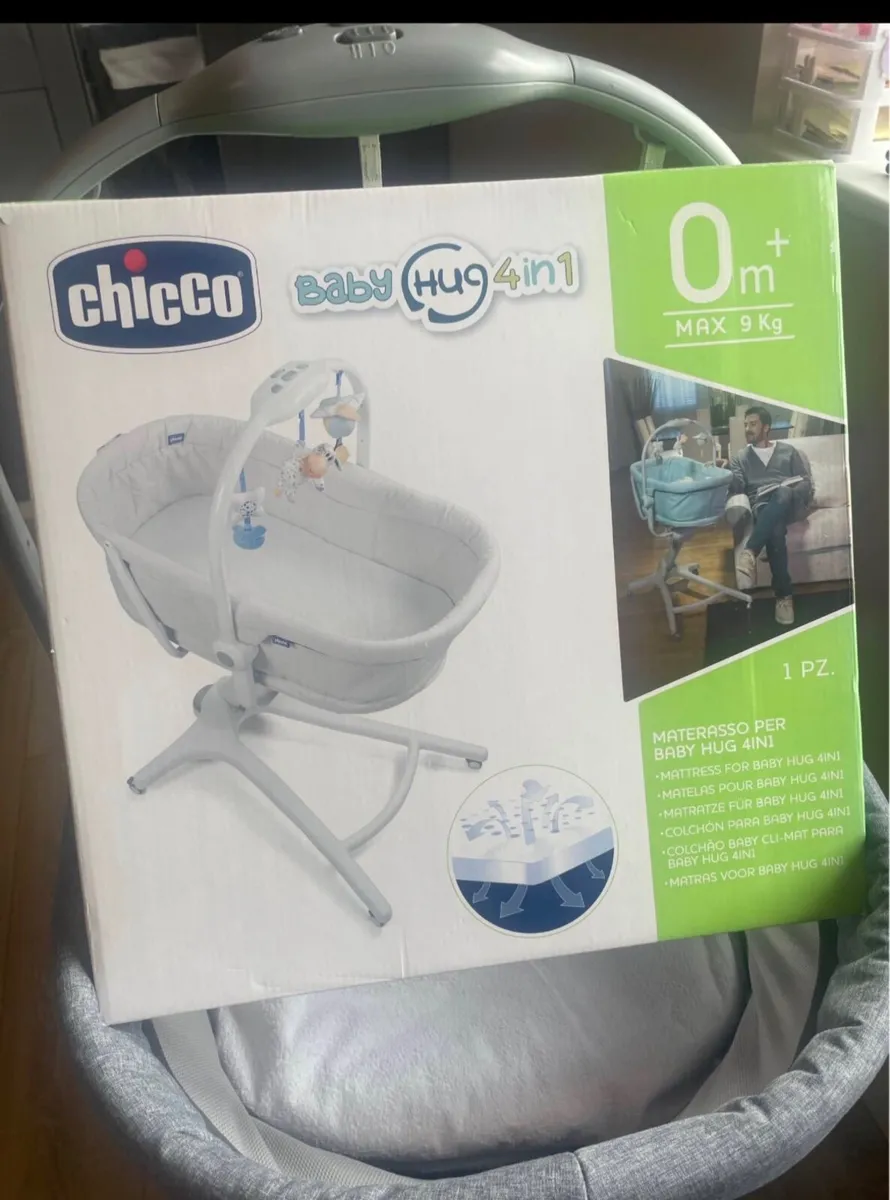 Chicco 4-in-1 newborn crib to toddler chair - Image 3