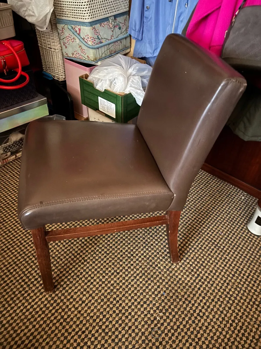 Pair of chairs - Image 2