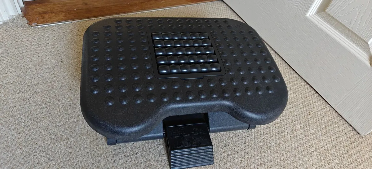 Foot Rest under desk