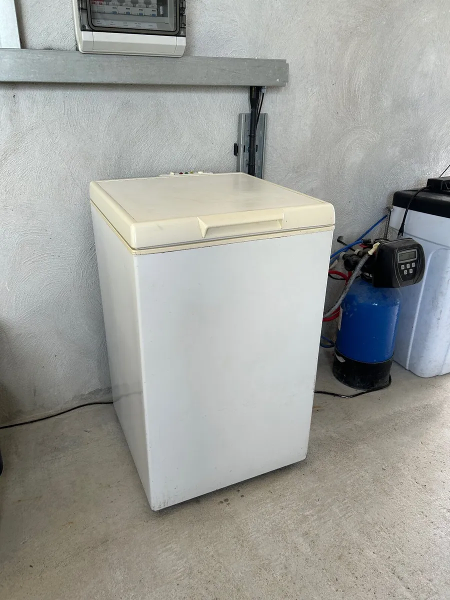 Chest Freezer - Image 1