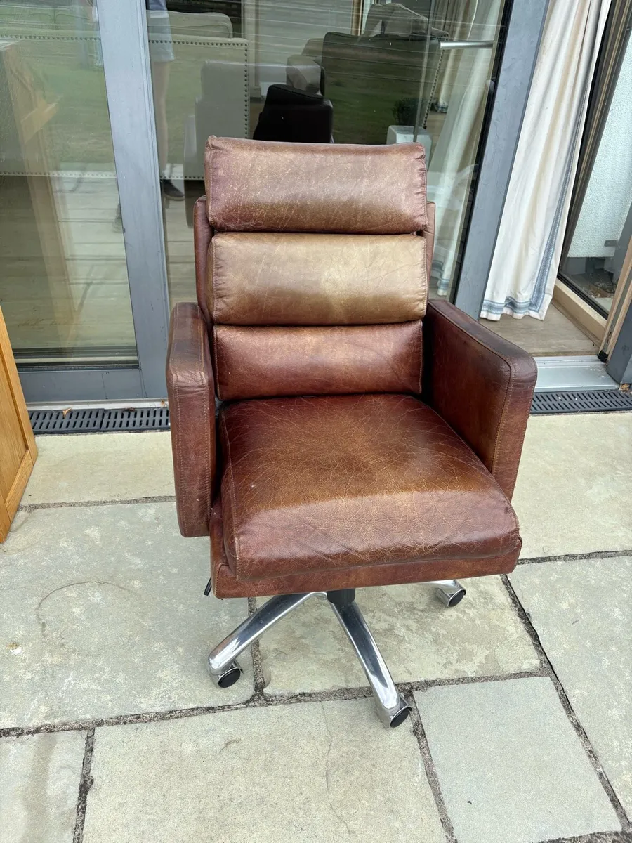 Office chair - Image 2