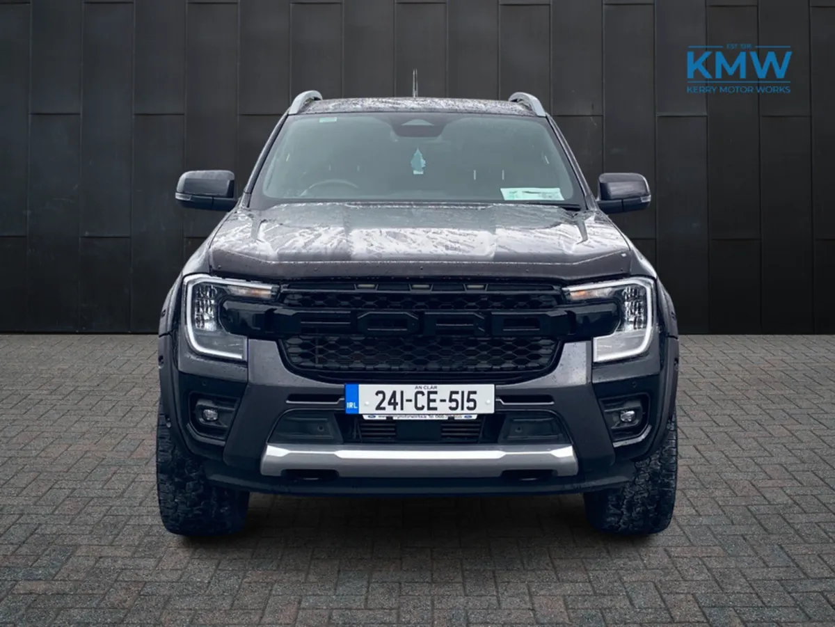 Ford Ranger Wildtrak 2.0 205BHP Auto Black Edition - Image 3