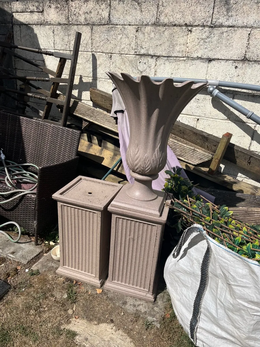Garden Furniture 🪑 - Image 1