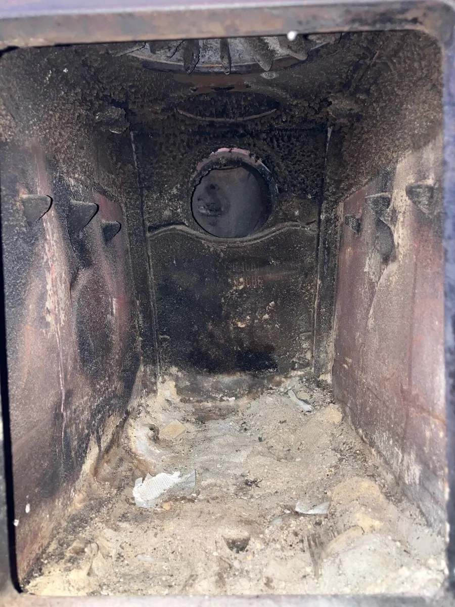 Jotul Wood Burning Stove - Image 3