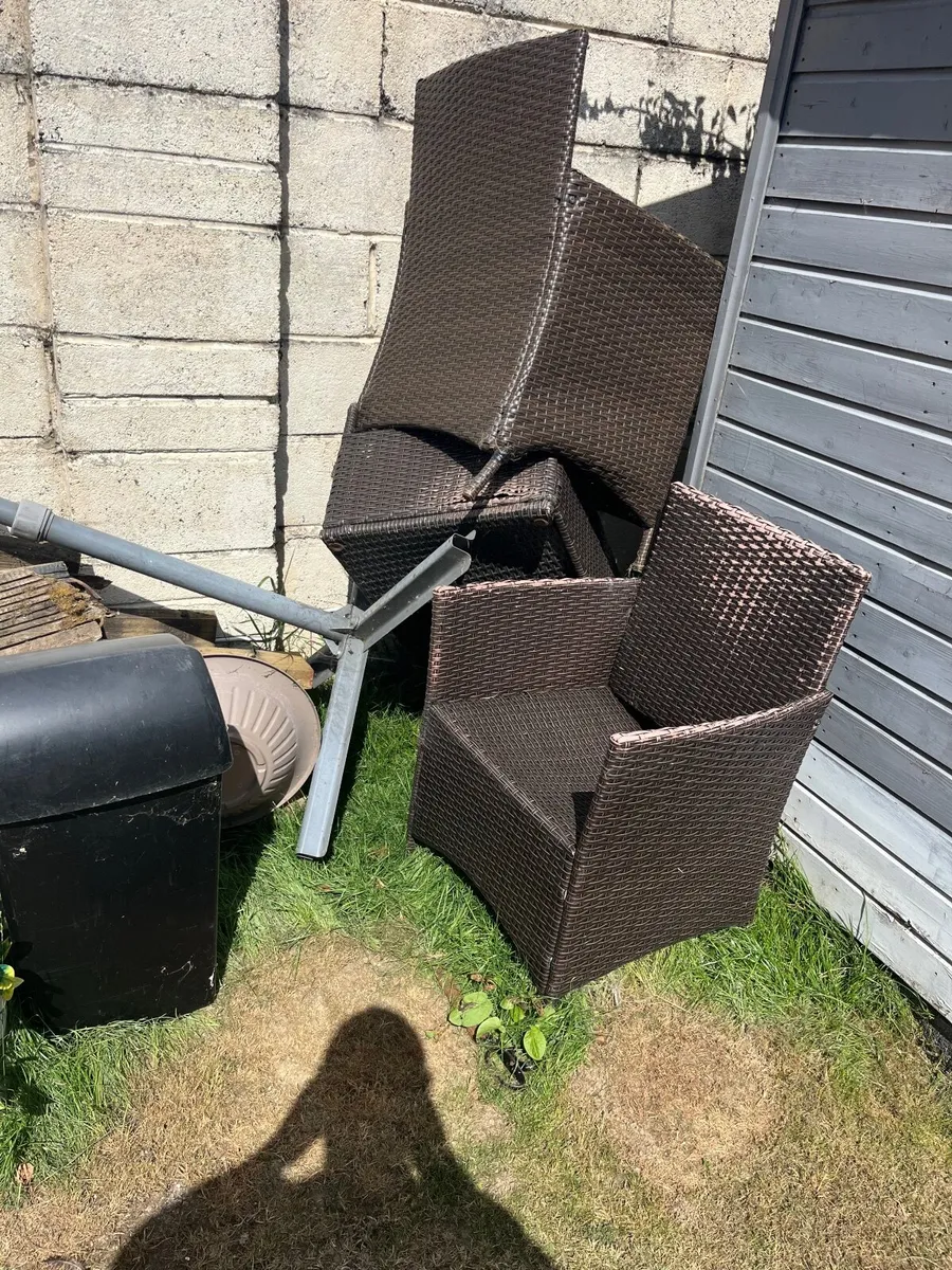 Garden Furniture 🪑 - Image 4