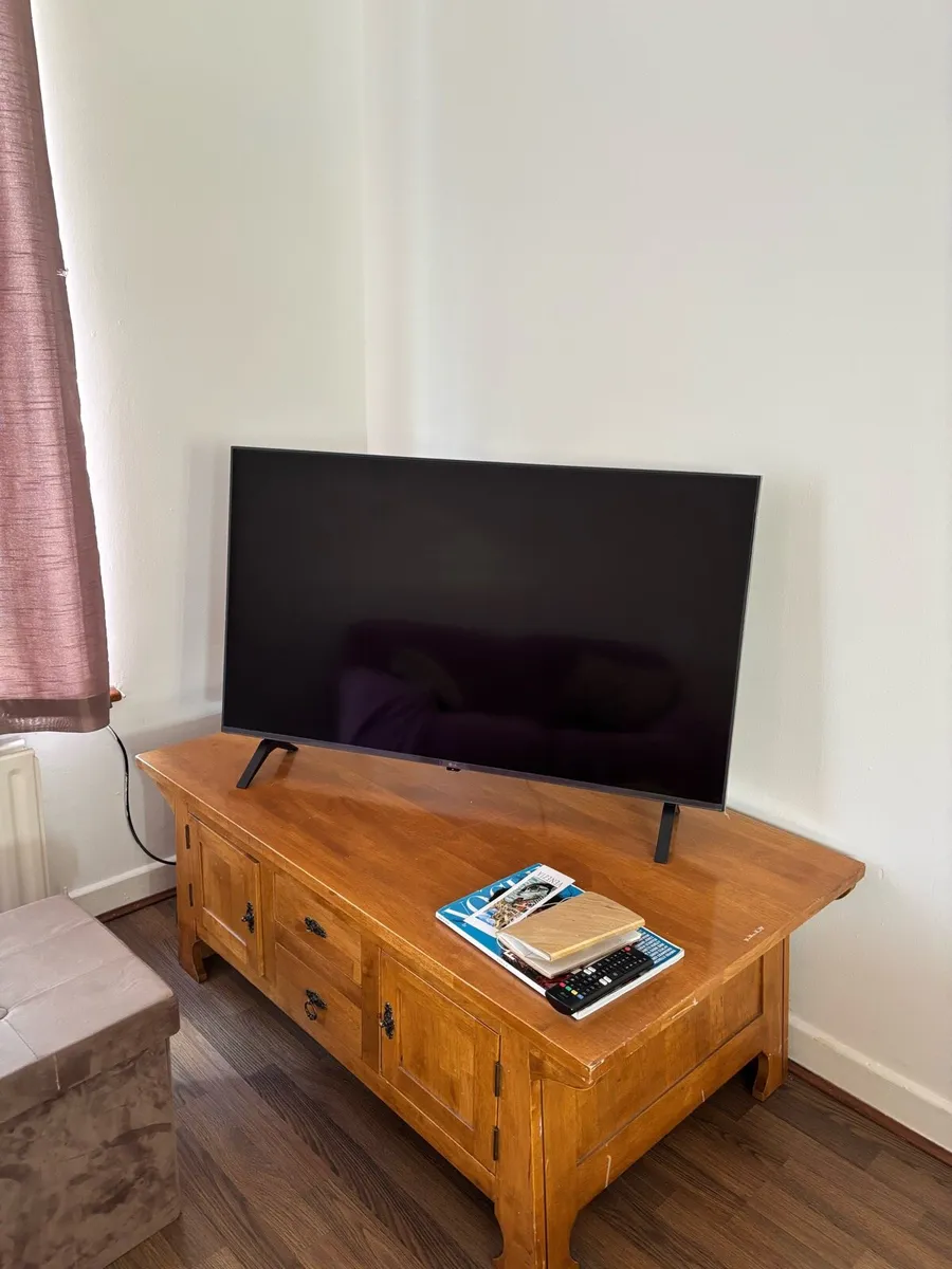 Television - Image 2