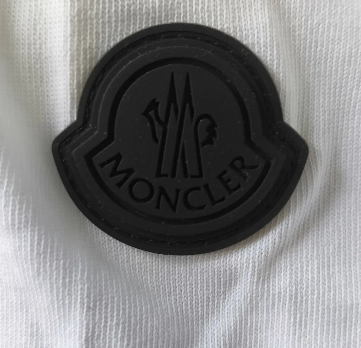 Ladies Moncler T-shirt - Image 3