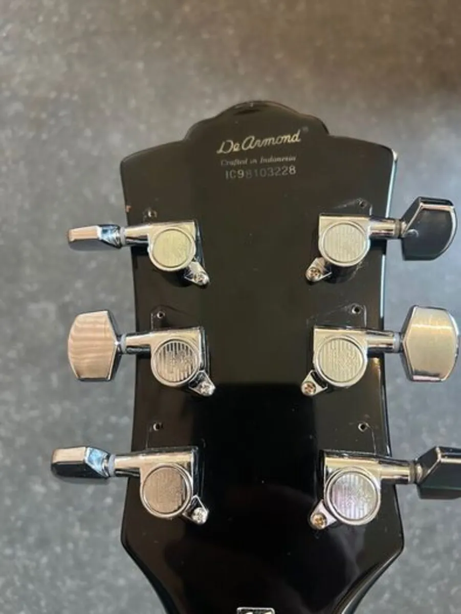 DeArmond M-65C Electric Guitar - Image 2