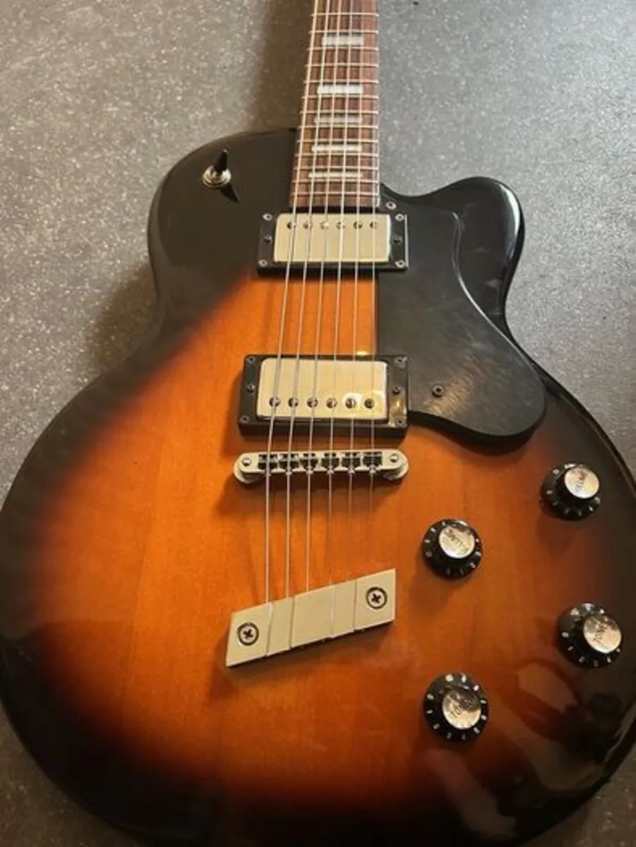 DeArmond M-65C Electric Guitar - Image 3