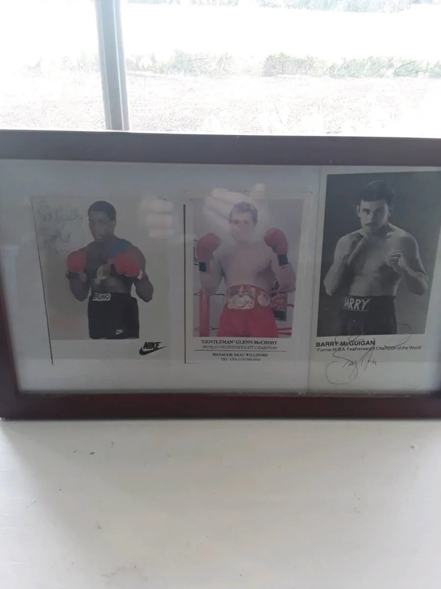 Boxing signed pictures  70e - Image 4