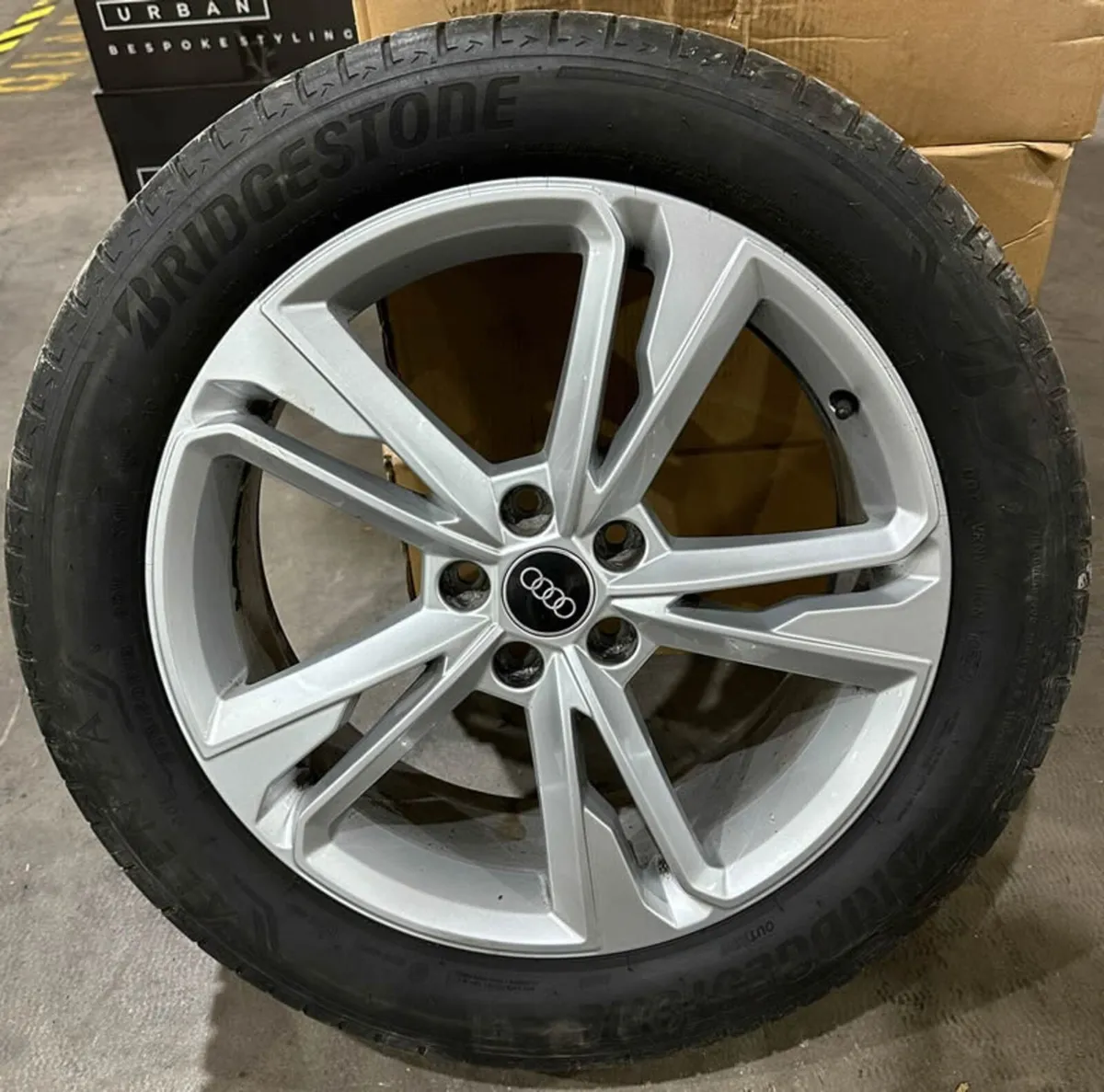 19" GENUINE AUDI Q3 Alloy Wheels & Tyres 83A601025 - Image 4