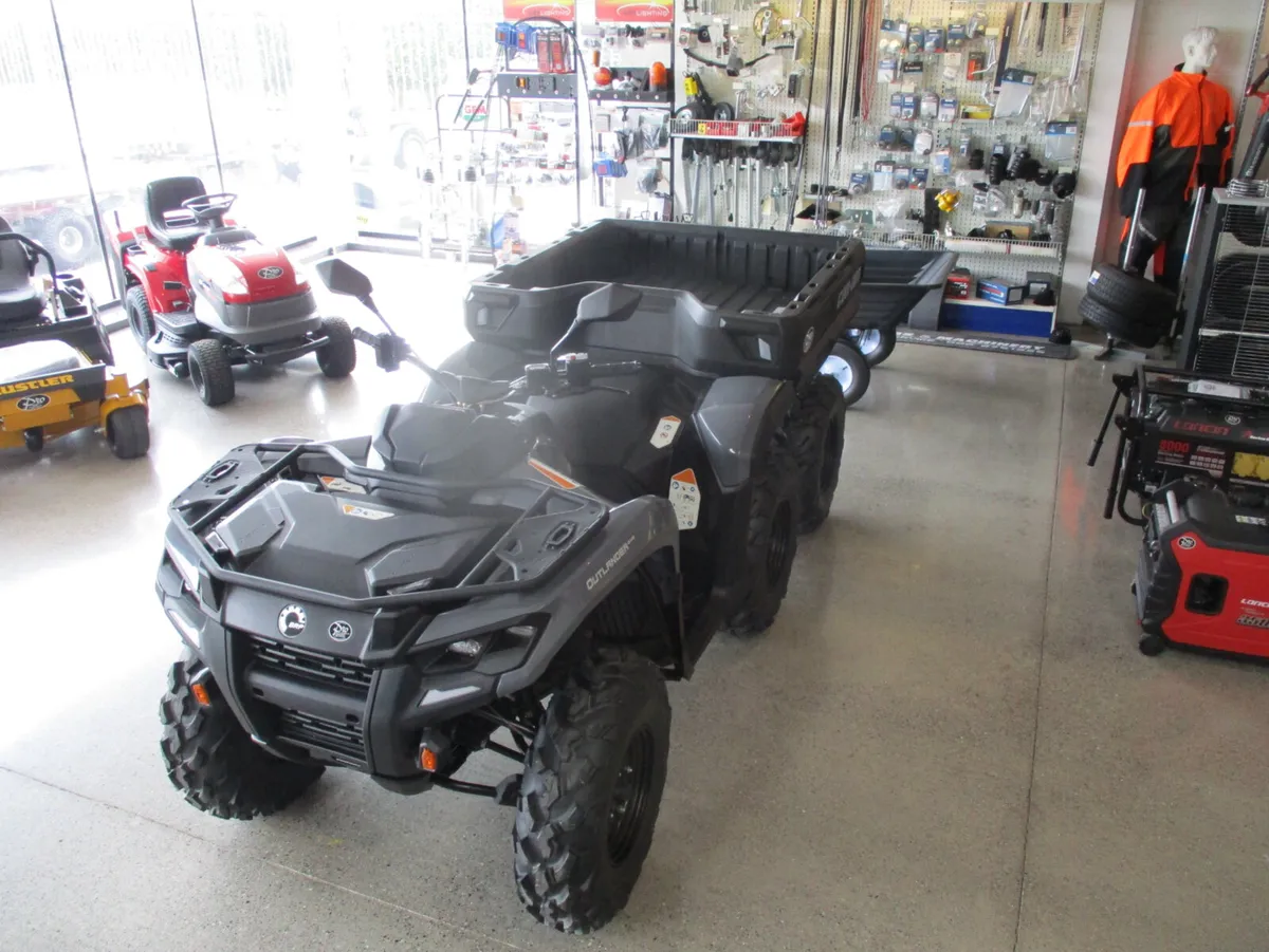 Can-Am Outlander 700 DPS T 6 x 6 quad atv - Image 3