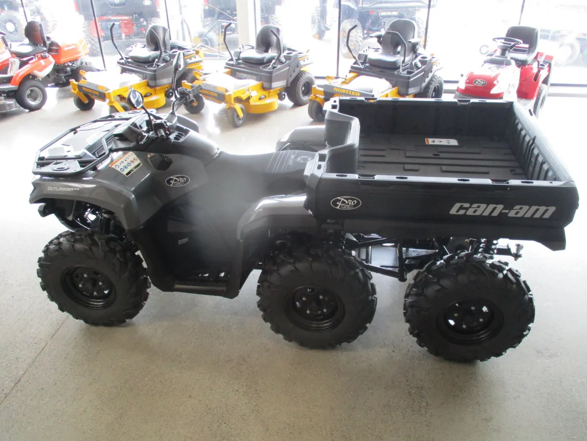 Can-Am Outlander 700 DPS T 6 x 6 quad atv - Image 4