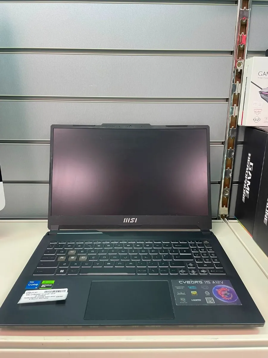 Msi Cyborg 15 A12v 15.6" - Image 3