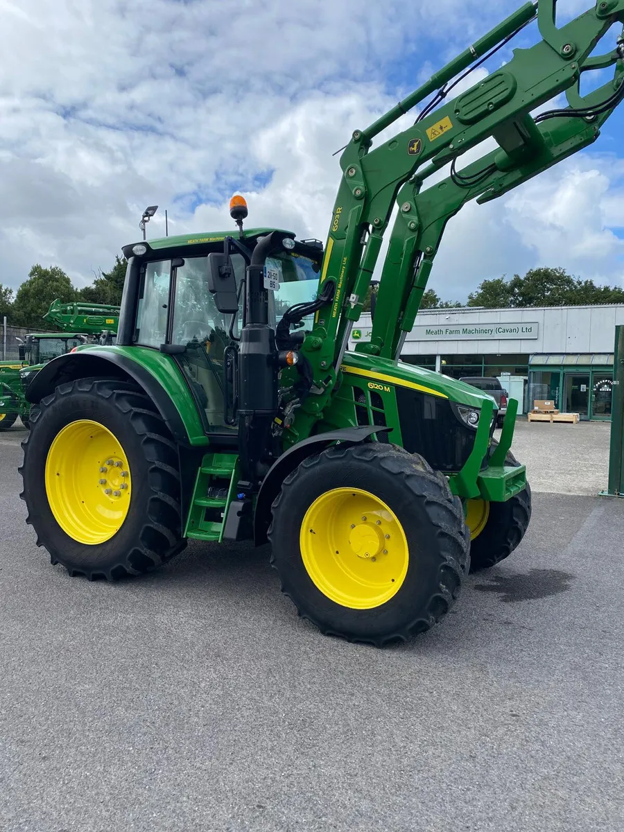 2021 John Deere 6120M - Image 1