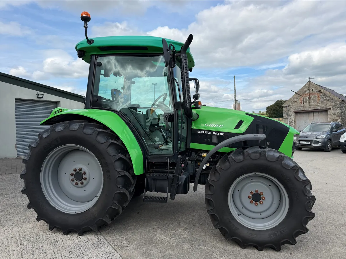 Deutz-Fahr 5100C Tractor (2016) - Image 3