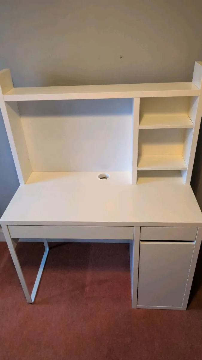 Desk - Image 3