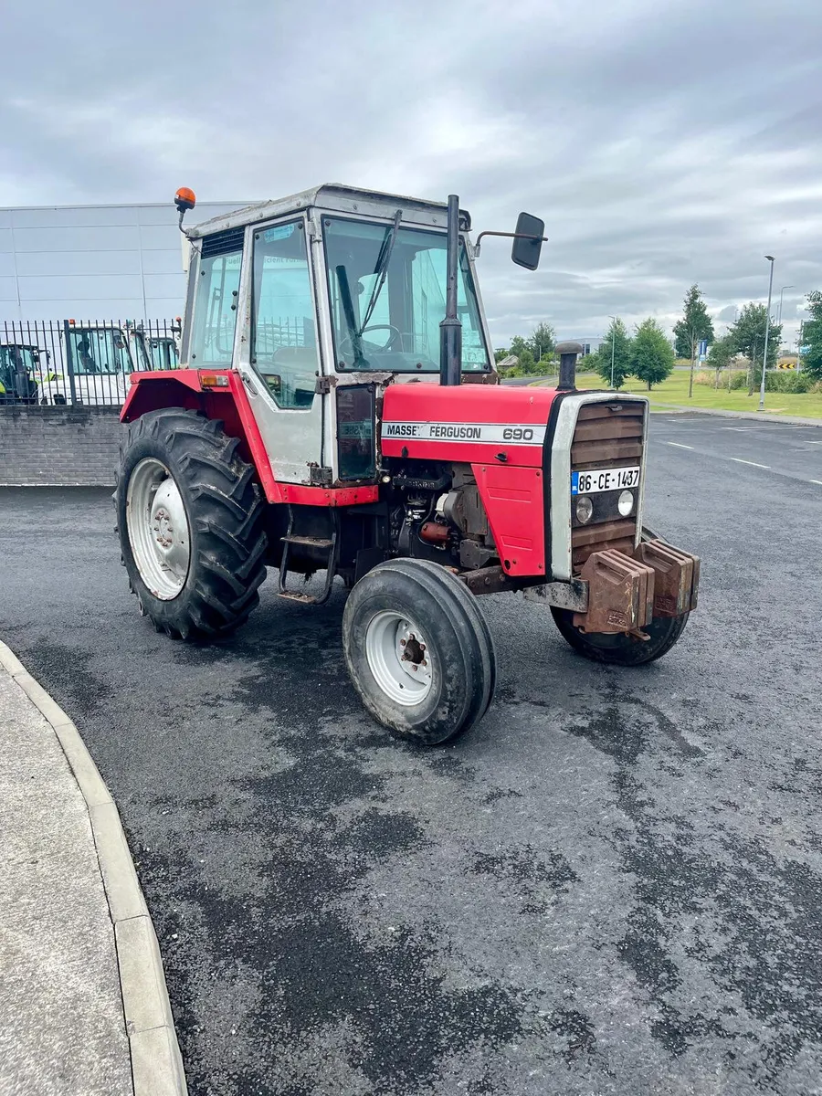 Massey 690 - Image 4