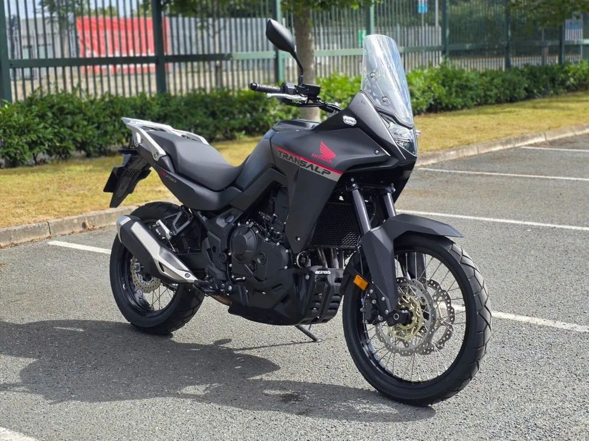 242 Honda XL750 Transalp (only 2199km) - Image 1