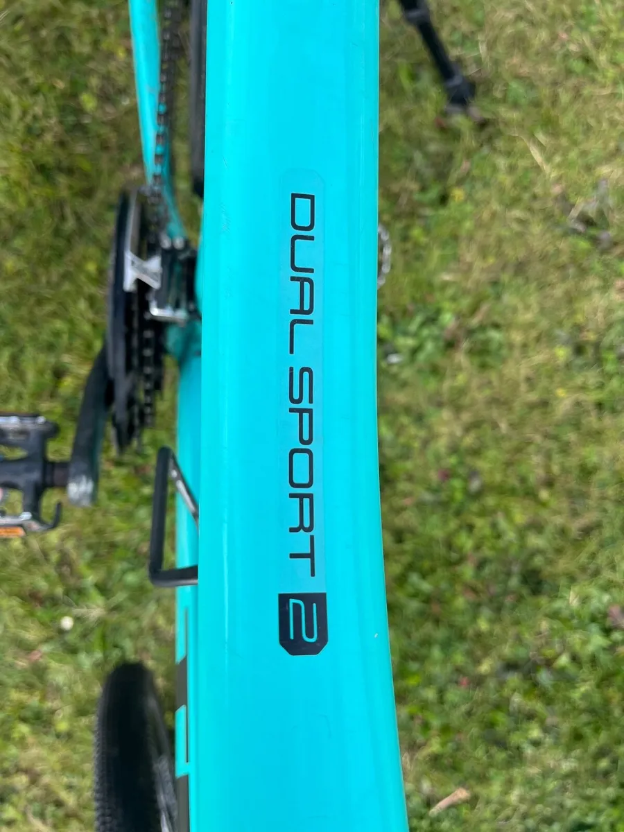 Trek Dual Sport 2 - Image 2