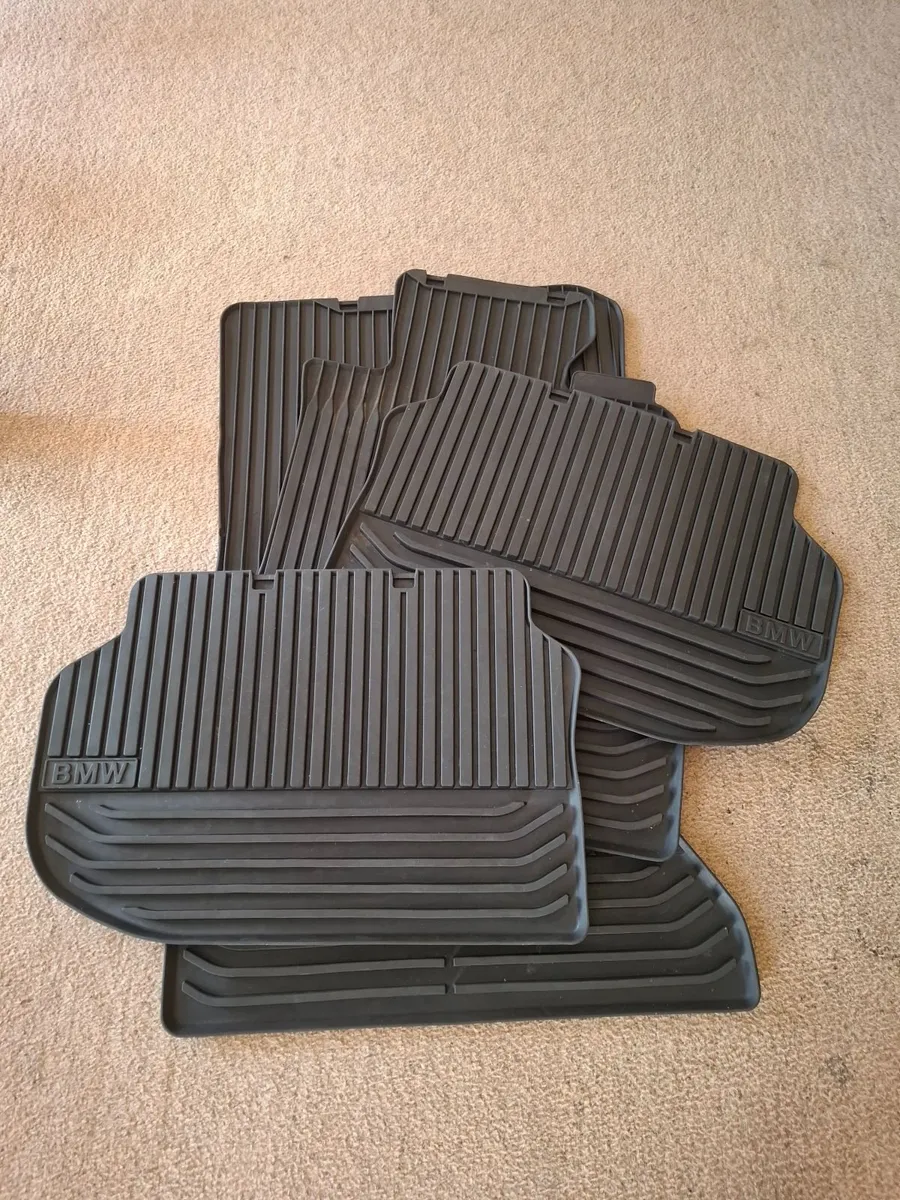 BMW F10 5 series 2010-2017 Rubber Mats (4) Genuine - Image 3