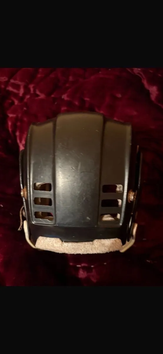 Black oldstyle helmet - Image 3