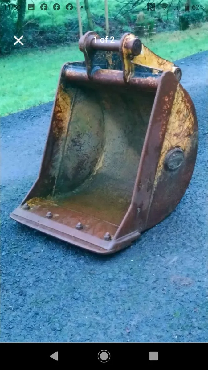 JCB 6 TON BUCKET 2ft ( 45mm pins) - Image 1