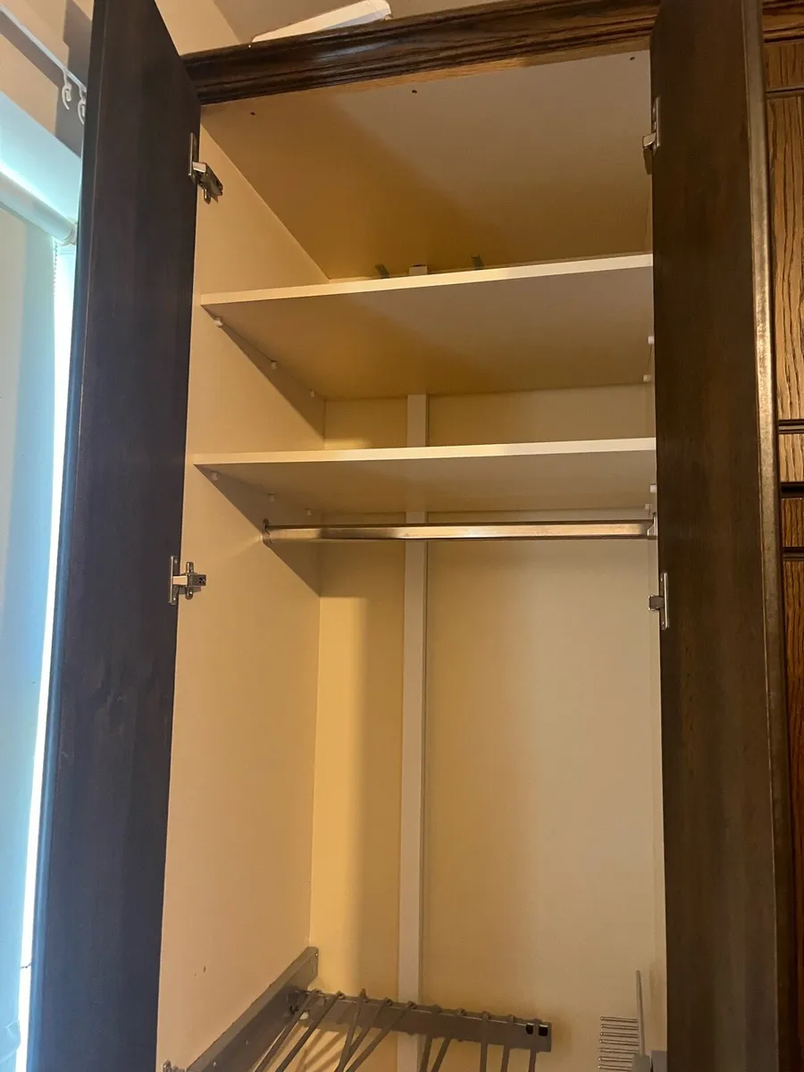 Bedroom wardrobe - Image 4