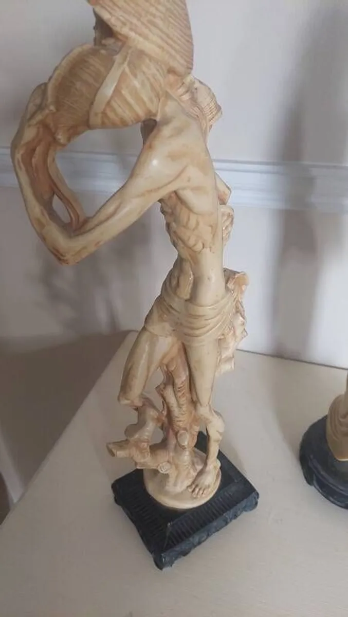 Asian figures - Image 4