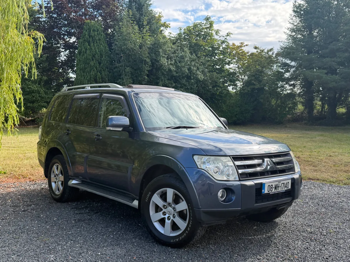 Mitsubishi Pajero Elegance 5 Seat - Image 1
