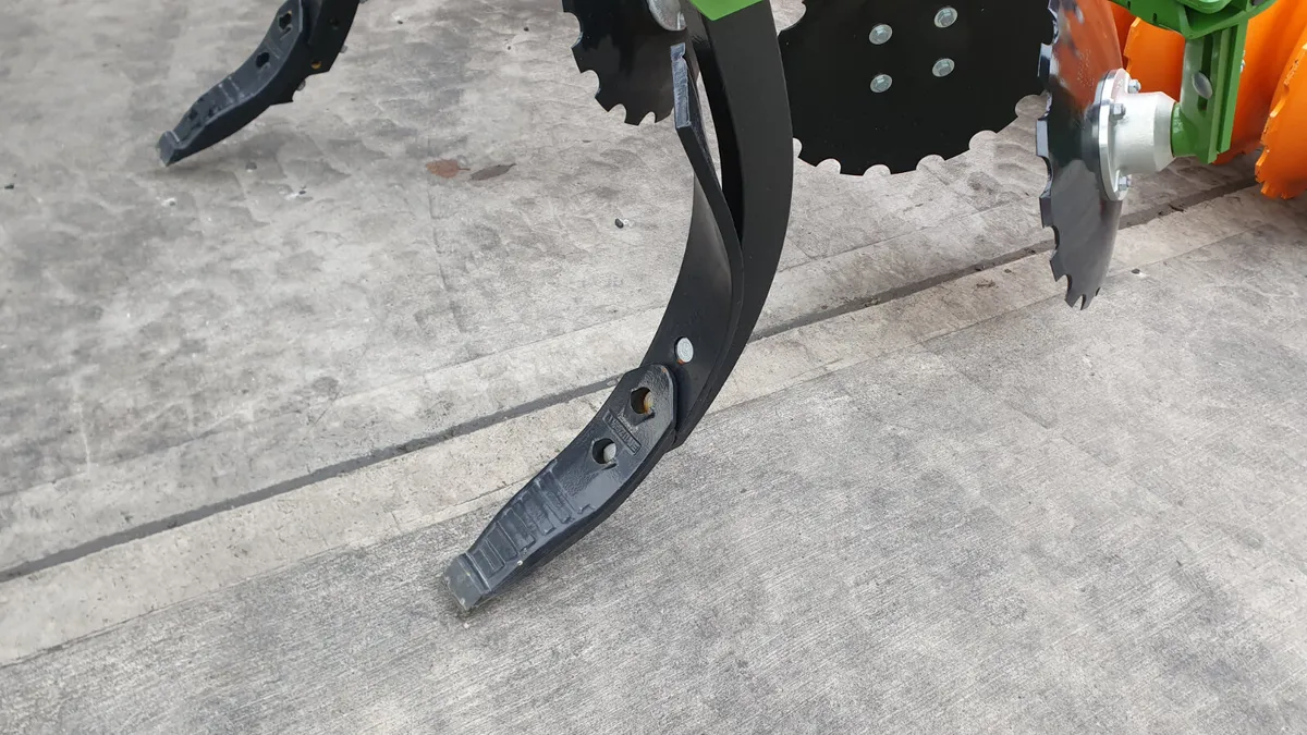 Amazone 3 Mtr Cenio Harrow - Image 3