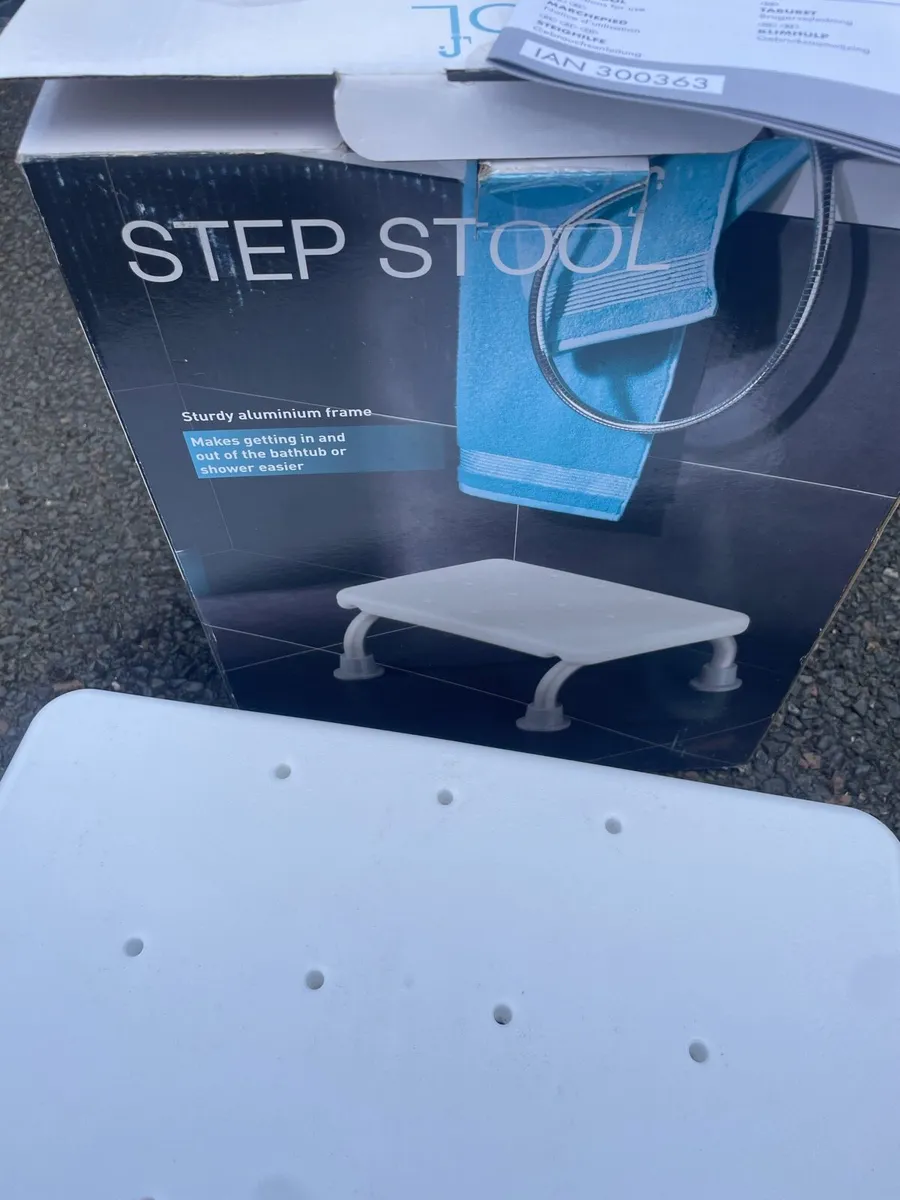 Shower/Bath Step Stool - Image 1
