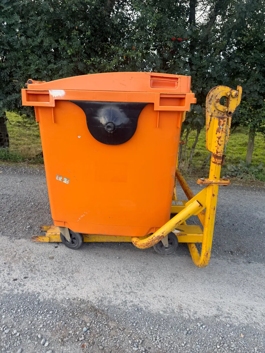 Bin Emptying Attachment - Image 3