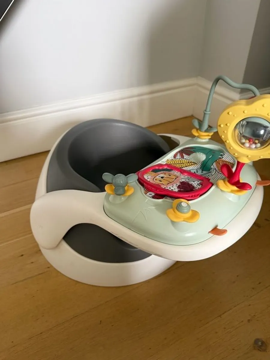 Mamas and Papas Snug Floor Seat - Image 1