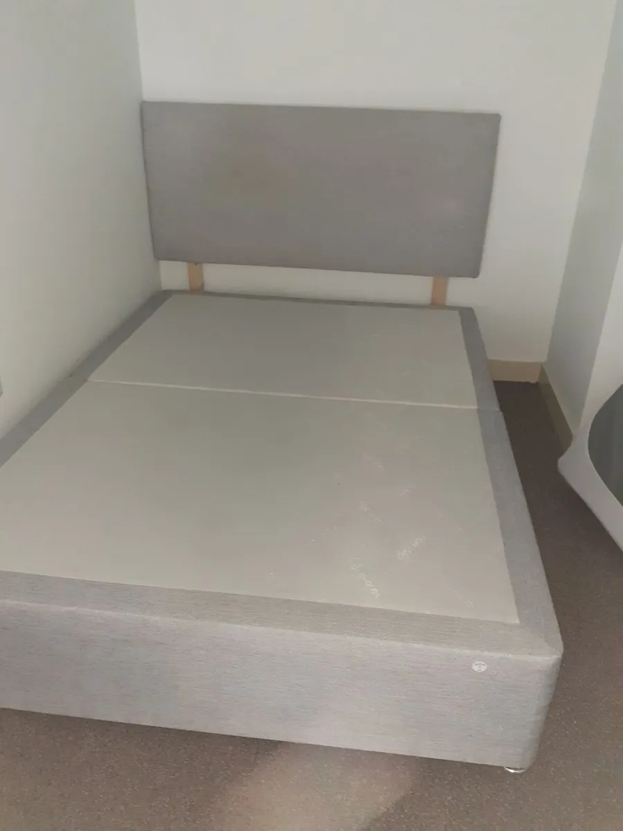 BED DOUBLE  0899759849