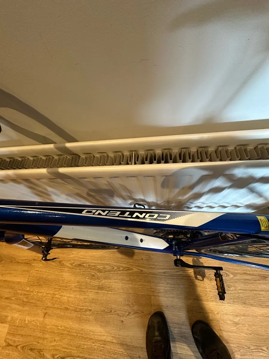 Road bike - Image 3