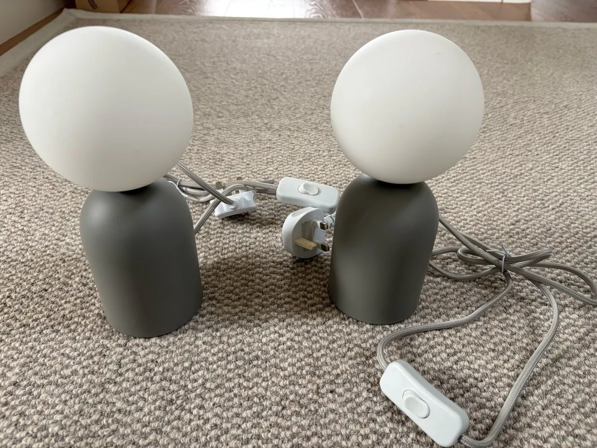 Set of 2 Coby table lamps - Image 1