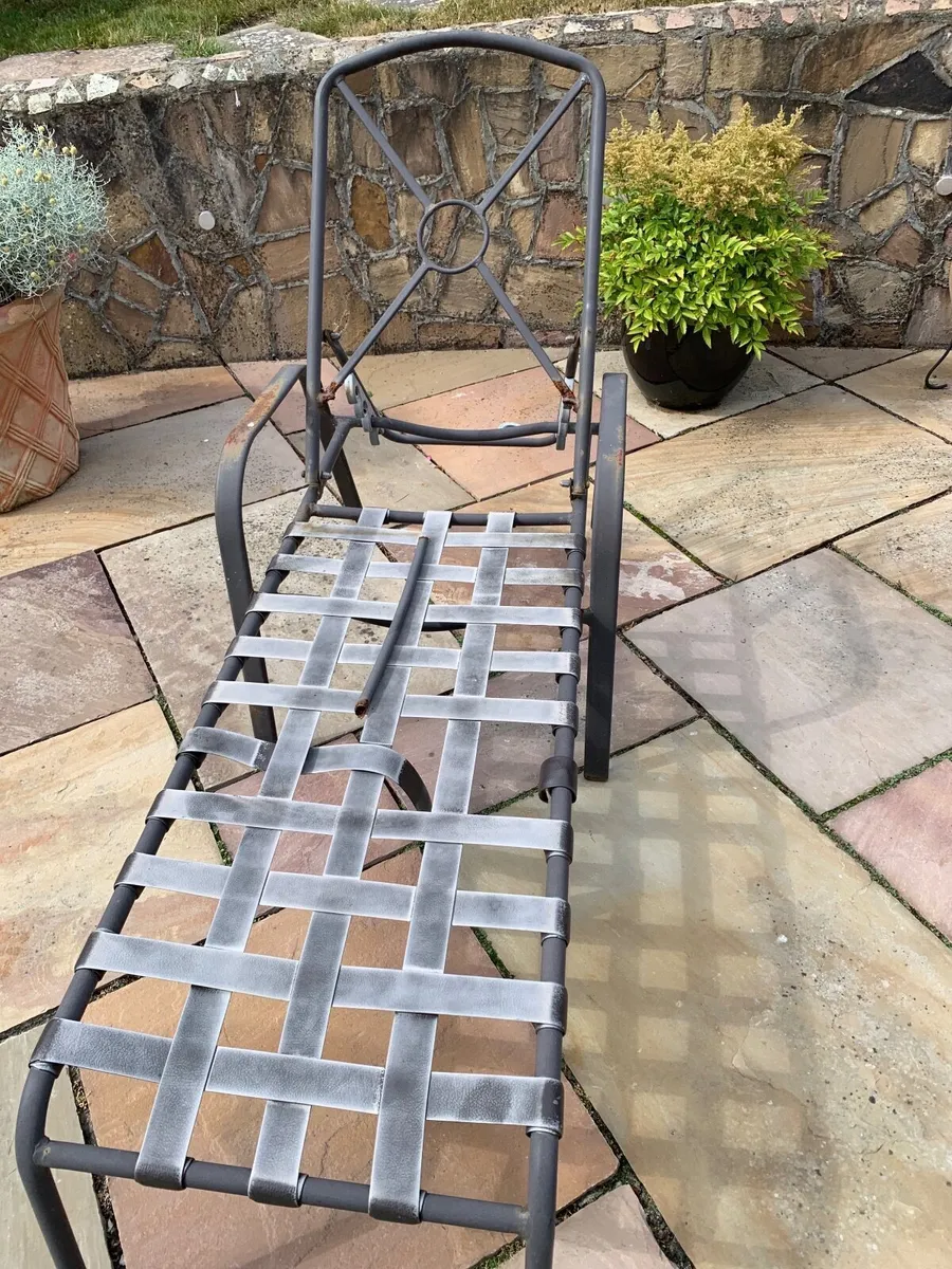 Garden loungers - Image 1