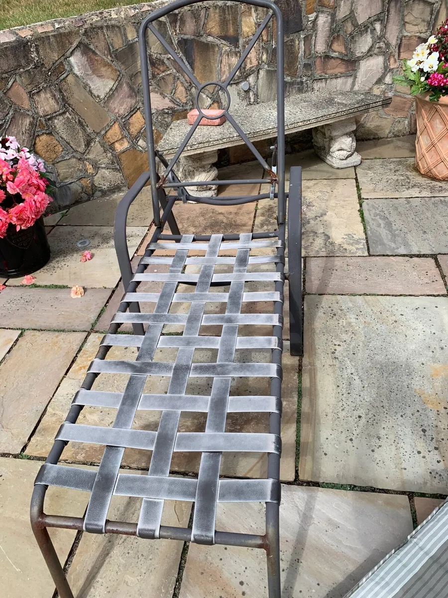 Garden loungers - Image 4