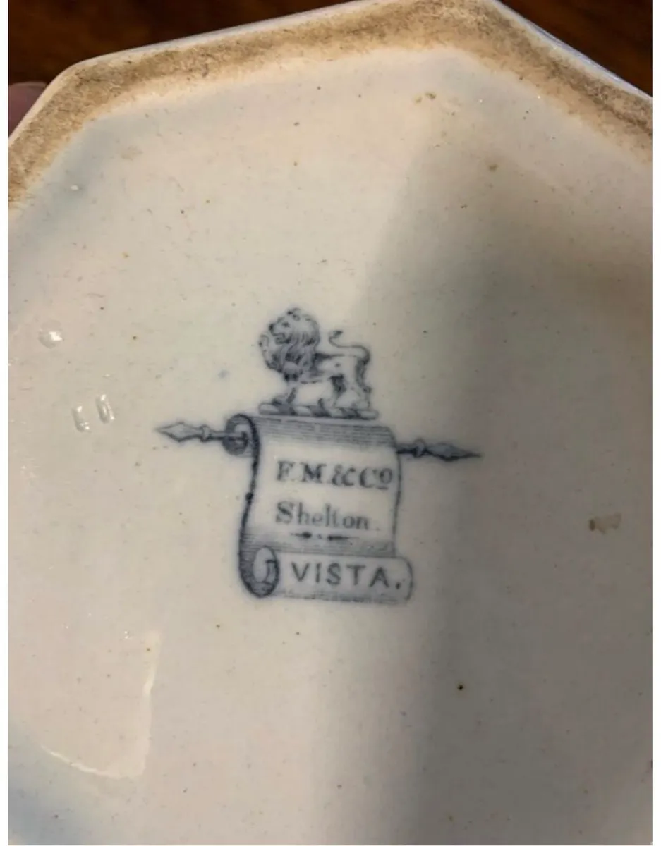 Large antique pitcher - Image 2