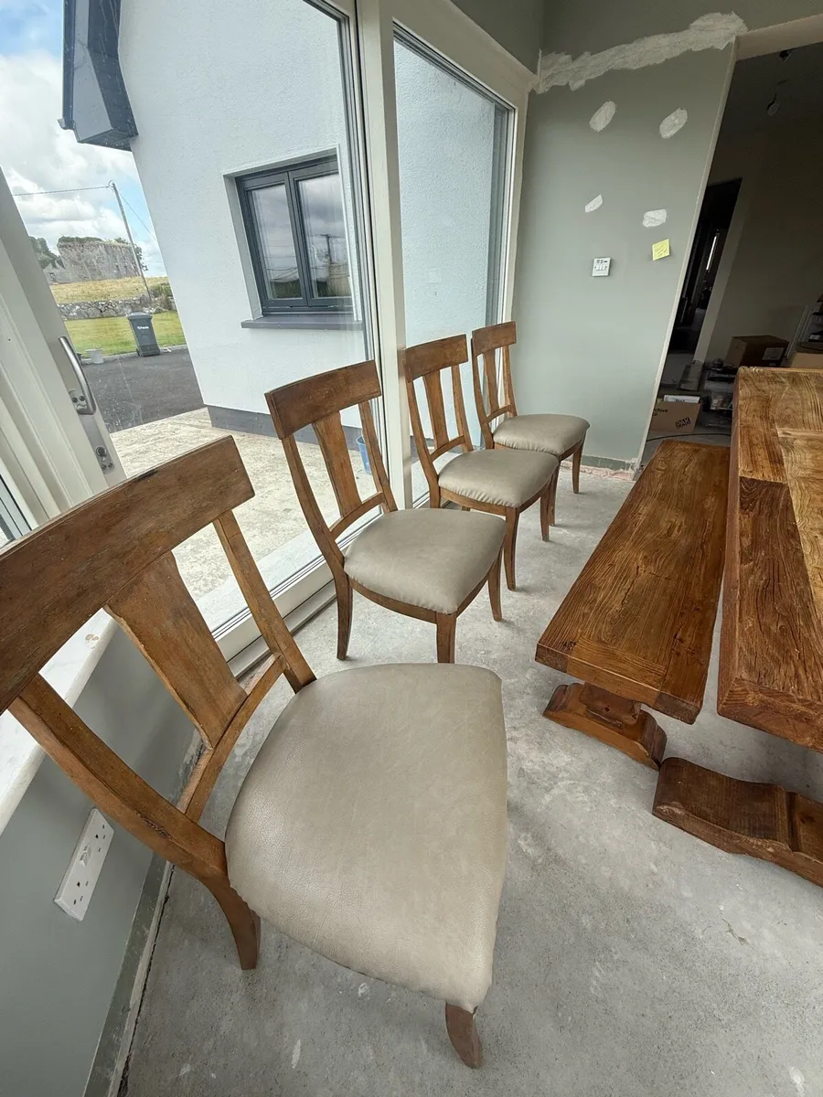 4 x dining chairs - Rustic style - Image 1